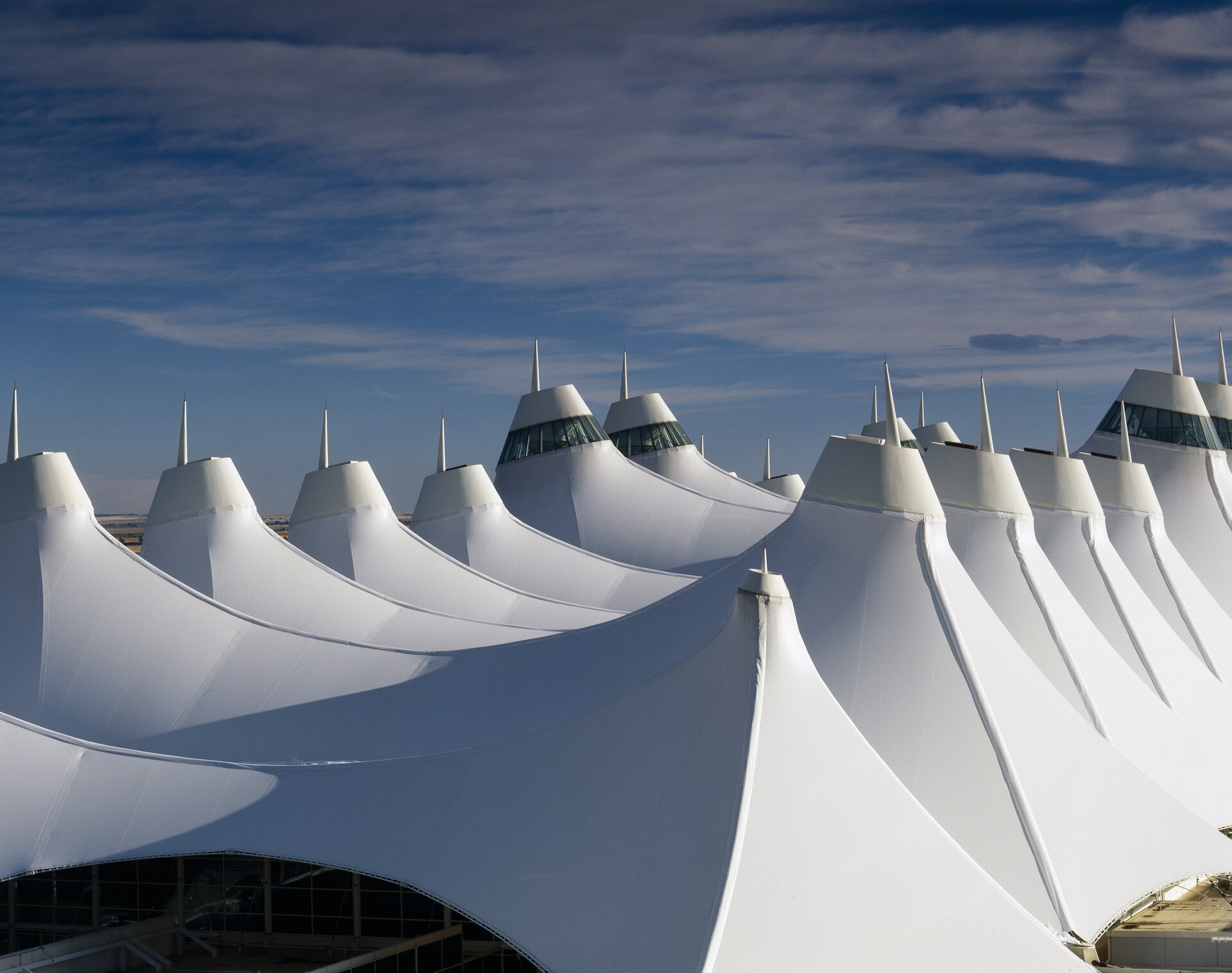 Midwest Limousine at Denver International Airport